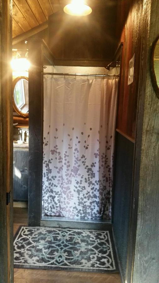 Creek Cabin 加德纳 外观 照片
