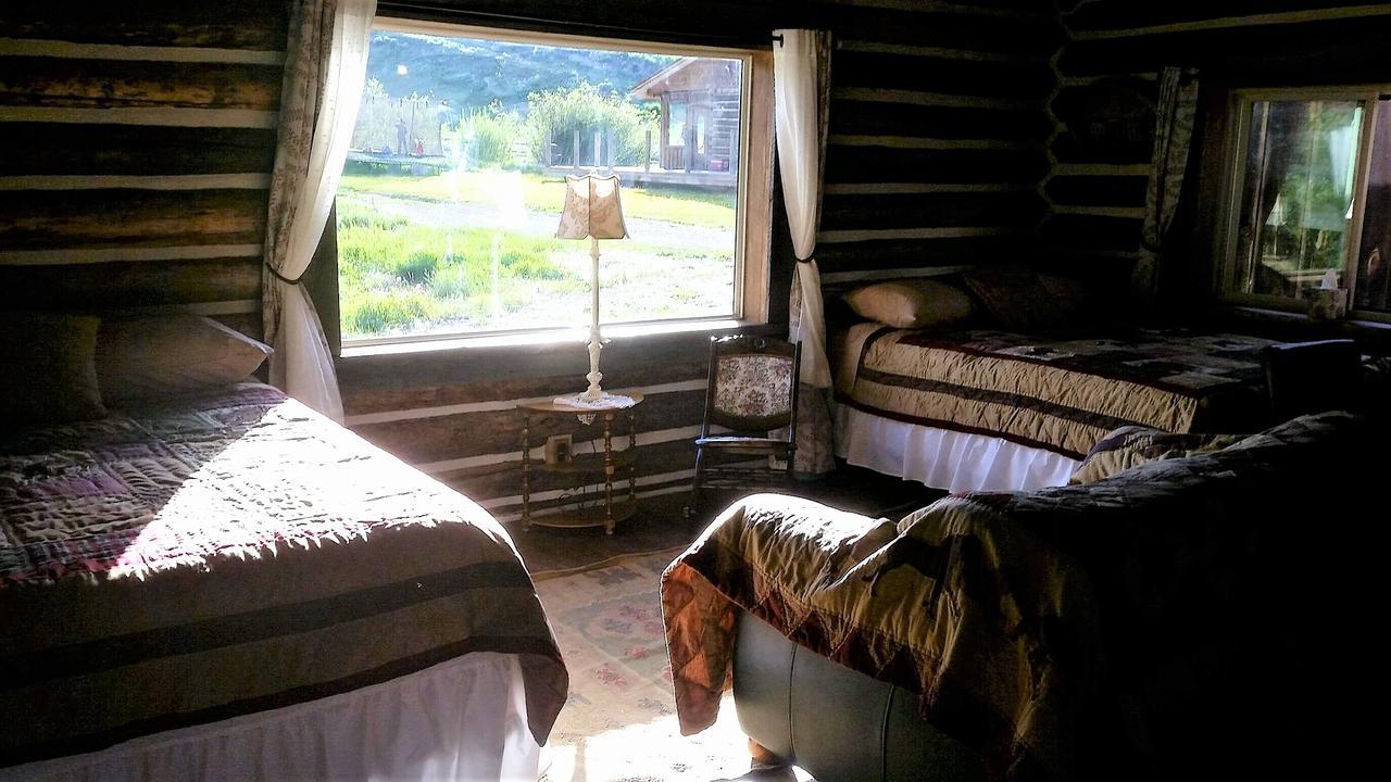 Creek Cabin 加德纳 外观 照片