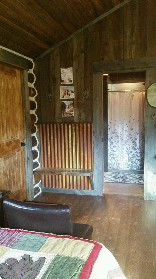 Creek Cabin 加德纳 外观 照片